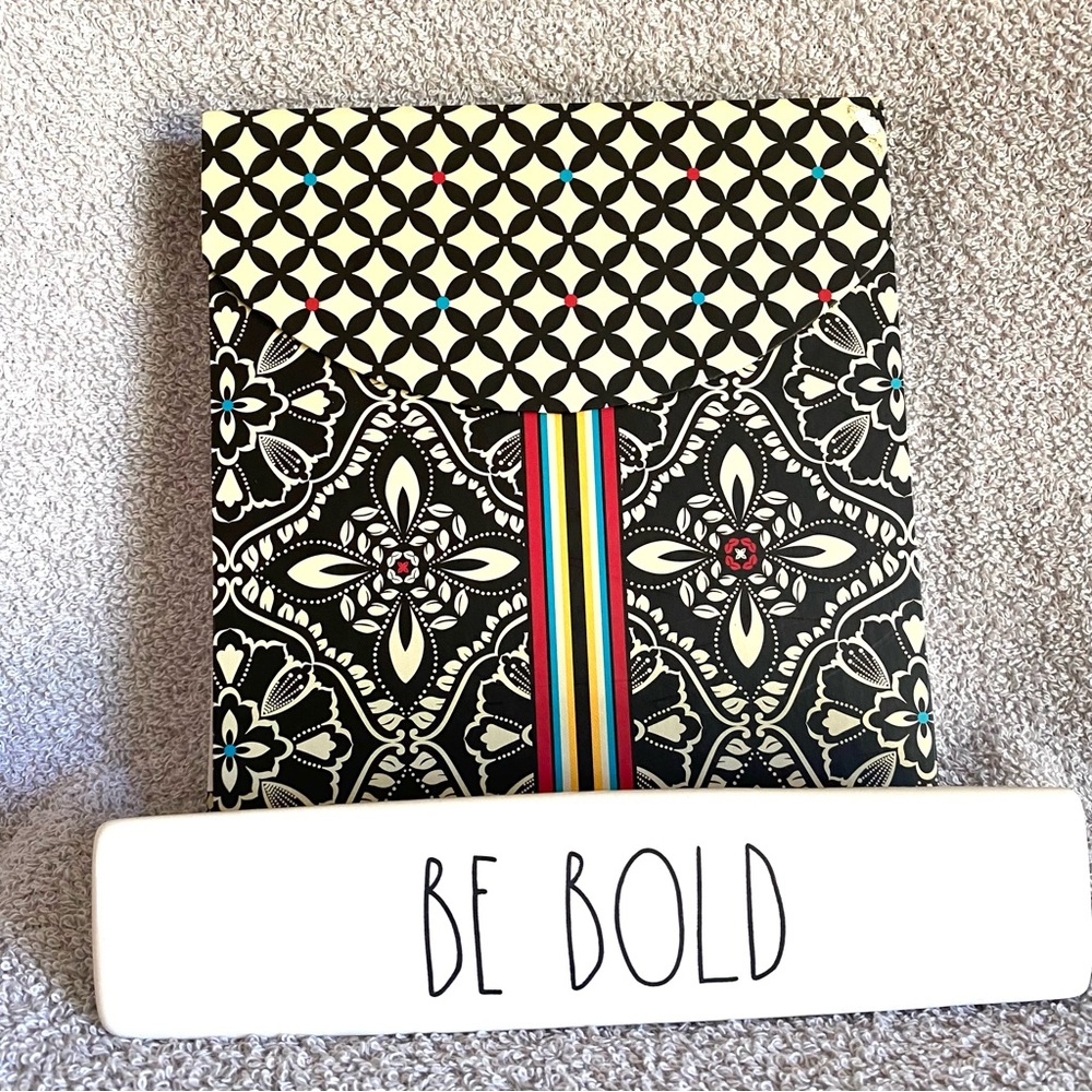 🐭 SALE! Vera Bradley Address book and Rae Dunn desk sign Geometric Patterned NEW